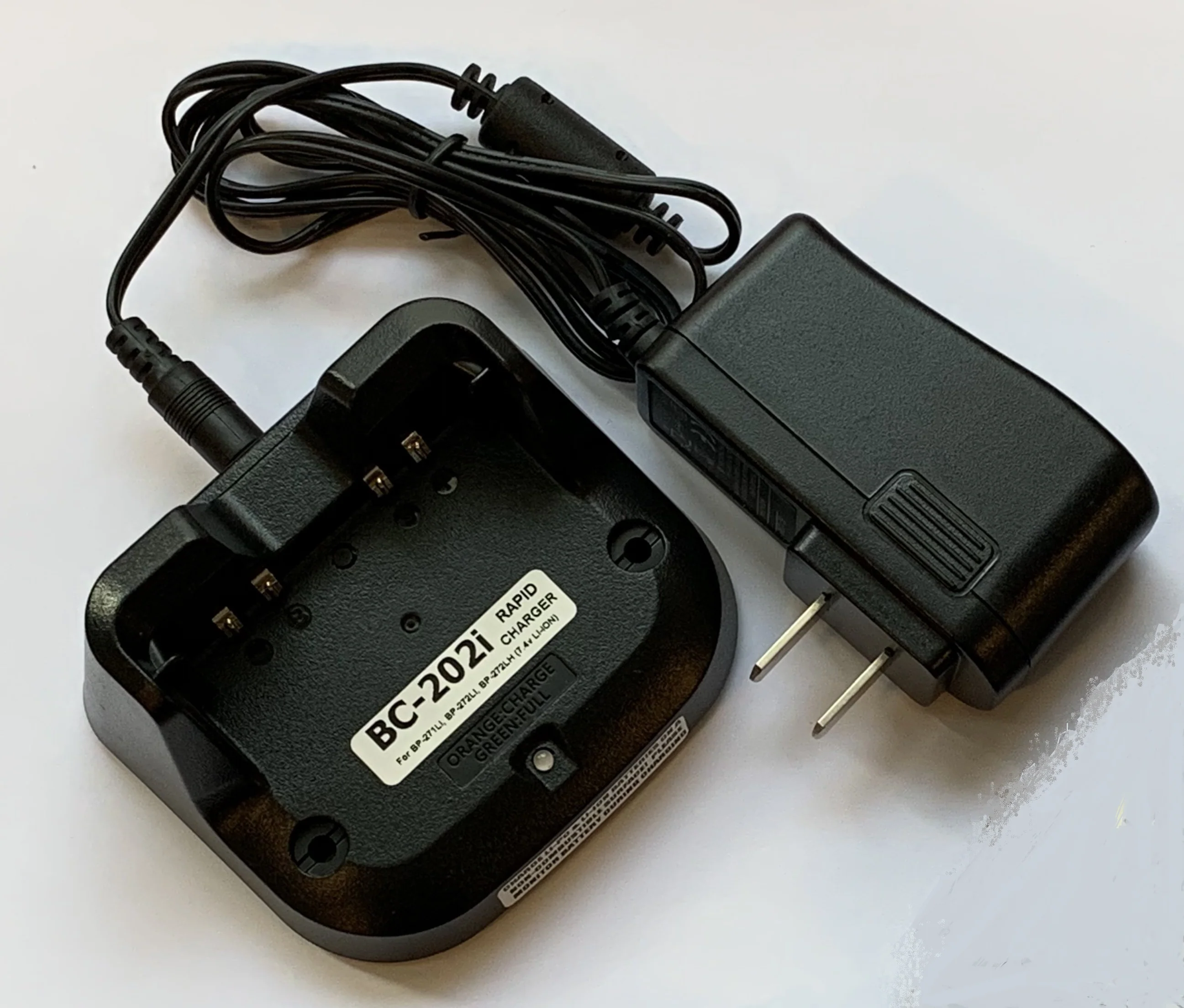 BC-202i : Desktop Rapid Charger for Icom style BP-271, BP-272, BP-307 etc.
